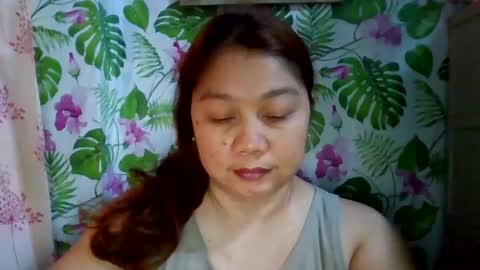 sweet_kayley online show from December 3, 5:42 am