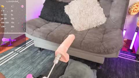 KhristieJoin The Fan Club online show from February 17, 4:20 am