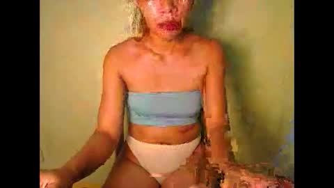Snapshot of sweet_kitty69xxx chatting on May 20, 11:16 am sweet_kitty69xxx online show from May 20, 11:16 am