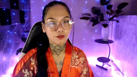 Snapshot of sweet_kittykatya chatting on January 16, 6:37 pm sweet_kittykatya online show from January 16, 6:37 pm