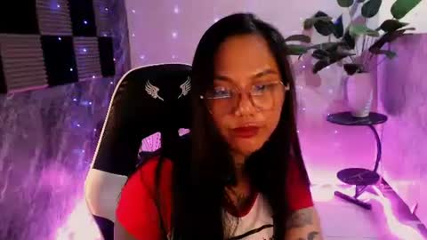 Snapshot of sweet_kittykatya chatting on January 30, 4:34 pm sweet_kittykatya online show from January 30, 4:34 pm