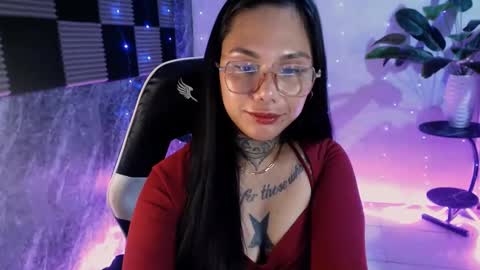 Snapshot of sweet_kittykatya chatting on February 14, 7:33 pm sweet_kittykatya online show from February 14, 7:33 pm