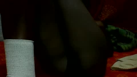 sweet_leen256 online show from January 16, 1:36 pm