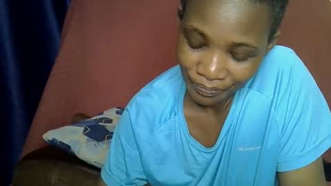 sweet_lessly online show from February 1, 12:20 am