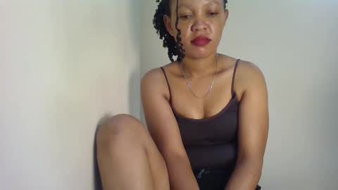 sweet likey online show from March 12, 9:48 am