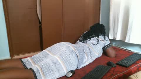 sweet_lilianah online show from December 20, 9:43 am