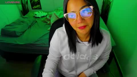 Lina online show from February 12, 1:44 am