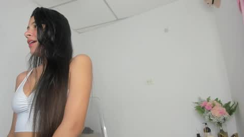 sweet_litle online show from March 29, 3:28 am