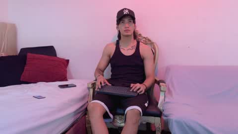 Mia online show from June 9, 12:17 pm