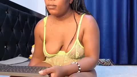 Sweet lizzyy online show from November 13, 5:12 pm