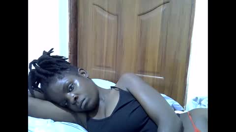 sweet_lma online show from June 6, 1:05 pm