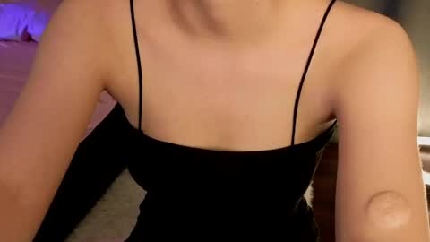 Lana online show from June 8, 5:02 pm