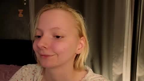 Lana online show from June 27, 6:46 pm