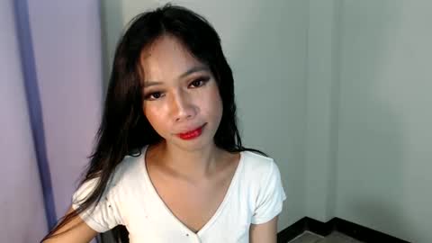 Snapshot of sweet_maleia69 chatting on March 11, 5:38 am Maleia online show from March 11, 5:38 am