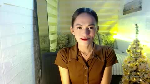 Snapshot of sweet_marry143 chatting on November 11, 7:25 pm marry online show from November 11, 7:25 pm