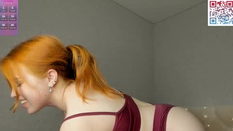 Mia online show from November 23, 1:55 pm