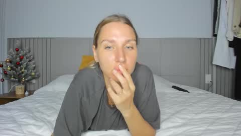 Sofi online show from December 23, 10:02 am