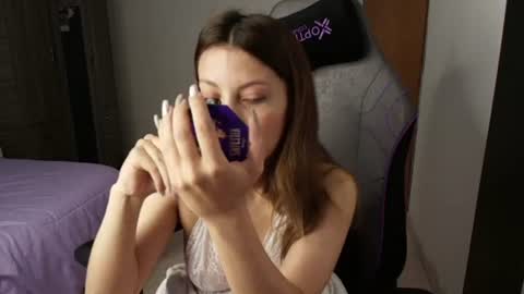 sweet_moon_v_ online show from July 21, 4:53 pm