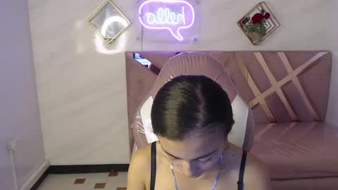 Snapshot of sweet_morita_v chatting on February 10, 8:00 pm Live 300pm 900pm COLOMBIAN HOUR online show from February 10, 8:00 pm
