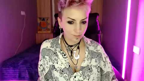 Snapshot of sweet_n_strong chatting on January 12, 3:12 am sweet_n_strong online show from January 12, 3:12 am