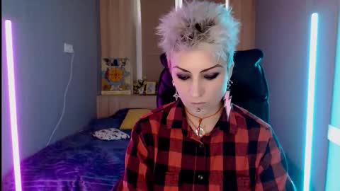 Snapshot of sweet_n_strong chatting on February 12, 1:39 pm sweet_n_strong online show from February 12, 1:39 pm