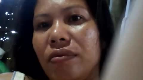 Snapshot of sweet_nessa30 chatting on December 15, 10:14 pm sweet_nessa30 online show from December 15, 10:14 pm