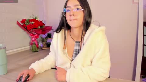 Sweet Obsession online show from February 17, 3:20 pm