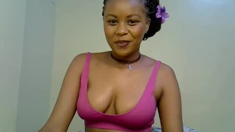 Snapshot of sweet_philo chatting on September 17, 5:25 pm Sunny online show from September 17, 5:25 pm