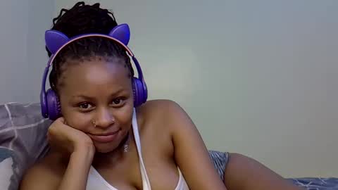 Sunny online show from September 29, 3:33 am