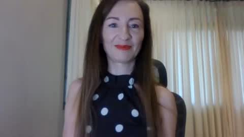 sweet_poeme online show from June 15, 11:23 am