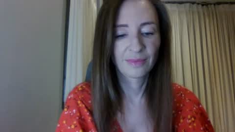 sweet_poeme online show from June 16, 12:19 pm