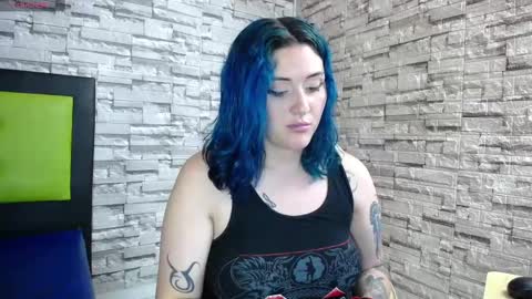  LAUREN  online show from March 12, 11:01 pm