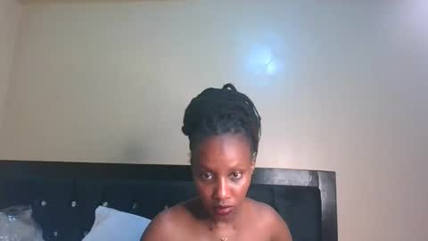 Snapshot of sweet_qio chatting on October 10, 9:03 pm sweet_qio online show from October 10, 9:03 pm