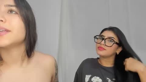 Snapshot of sweet_rous_9 chatting on November 2, 4:26 am sweet_rous_9 online show from November 2, 4:26 am