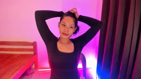 Snapshot of sweet_sakuraxx chatting on March 24, 4:34 pm jane online show from March 24, 4:34 pm