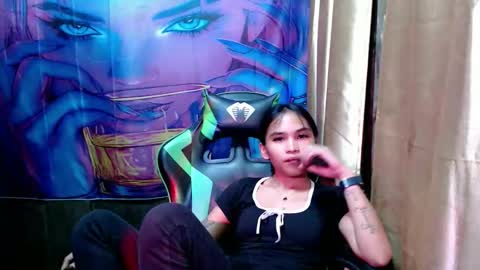 Snapshot of sweet_sang18 chatting on March 23, 8:51 am sweet_sang18 online show from March 23, 8:51 am