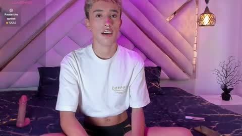 Santiago online show from October 2, 7:43 pm