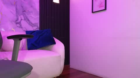 Santiago online show from October 6, 7:11 pm