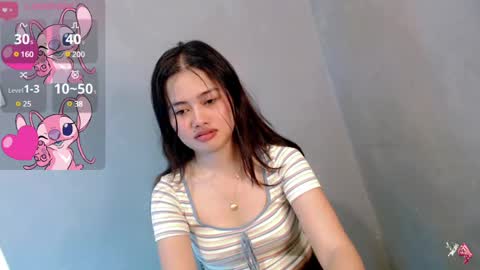 Leah online show from December 3, 5:20 am