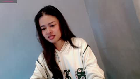 Leah online show from January 10, 5:15 am