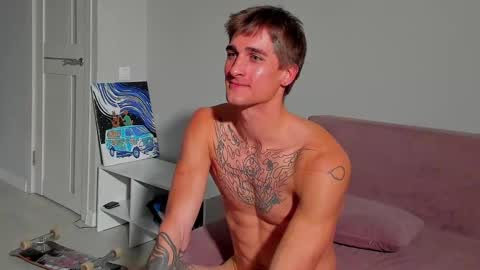 sweet_smith8 online show from December 3, 9:55 am