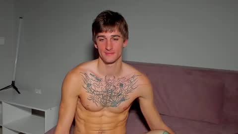 sweet_smith8 online show from December 26, 1:21 pm
