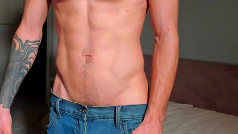 sweet_smith8 online show from January 10, 7:32 pm