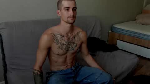 sweet_smith8 online show from September 18, 6:59 am