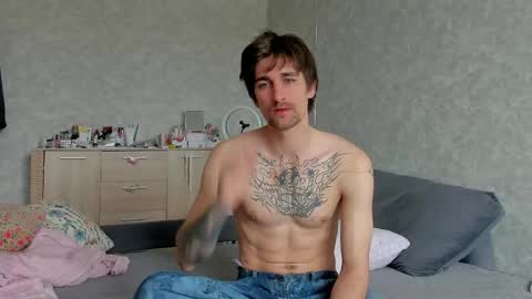 sweet_smith8 online show from April 23, 9:19 am