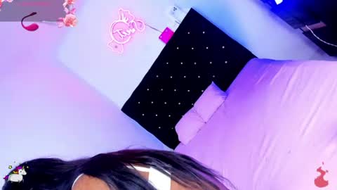 Snapshot of sweet_stacie chatting on July 10, 2:19 pm sweet_stacie online show from July 10, 2:19 pm