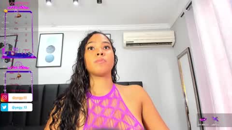 Yeileen online show from January 7, 6:35 pm