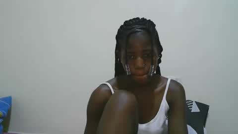 Snapshot of sweet_tattiana chatting on February 4, 7:33 pm Tatty online show from February 4, 7:33 pm