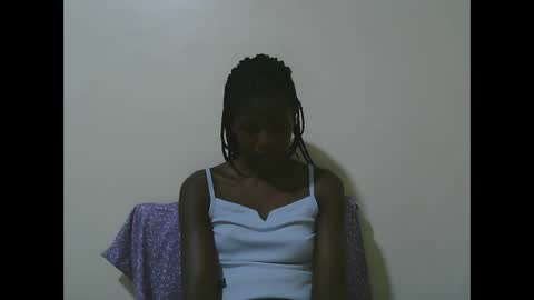 Snapshot of sweet_tattiana chatting on February 11, 9:35 pm Tatty online show from February 11, 9:35 pm