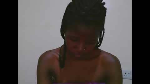 Snapshot of sweet_tattiana chatting on February 16, 7:05 pm Tatty online show from February 16, 7:05 pm